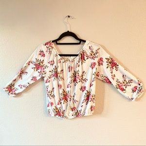 Floral Top • Free Kisses